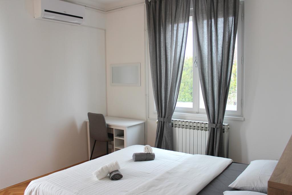 Apartment & Room'S Anni Zadar Exterior photo